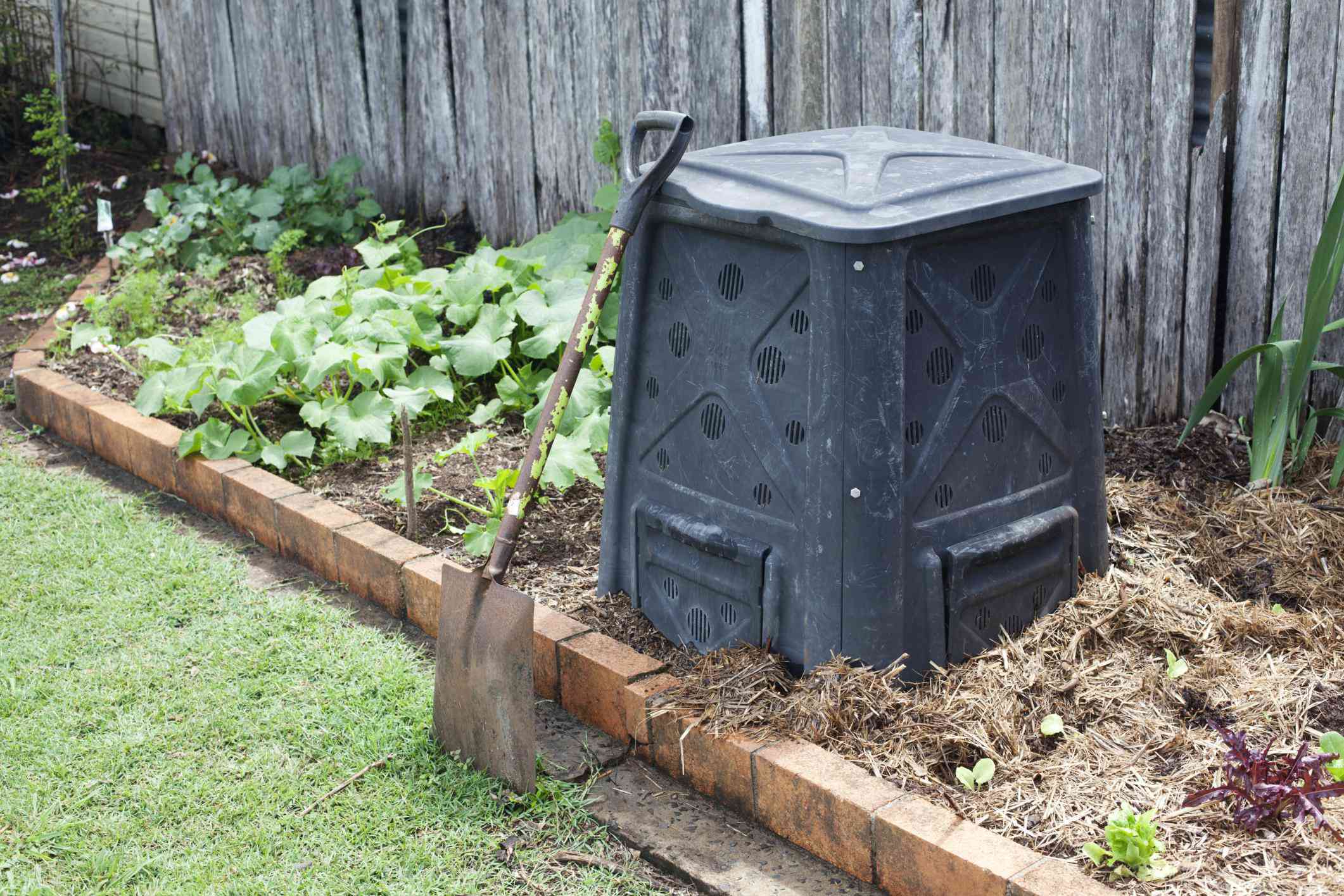 Suggestions for Composting Weeds